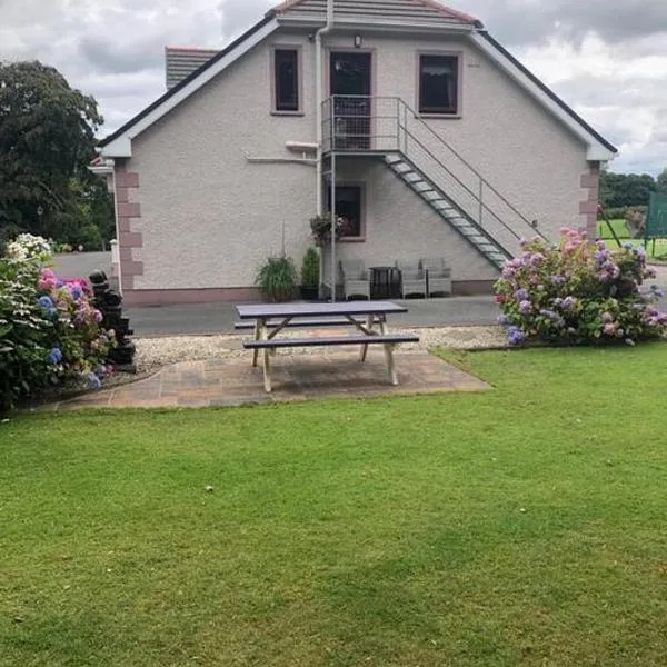 Meadow House in County Donegal, hotel v destinaci Donegal