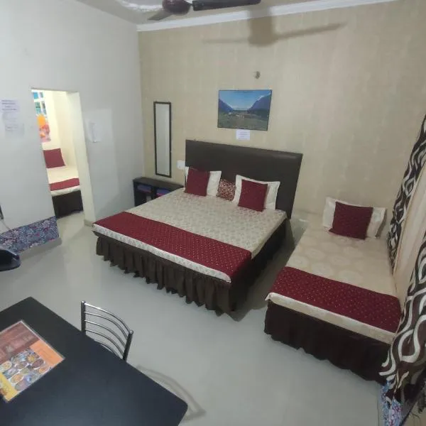 New Chandigarh Holiday Home, hotel v destinaci Čandígarh