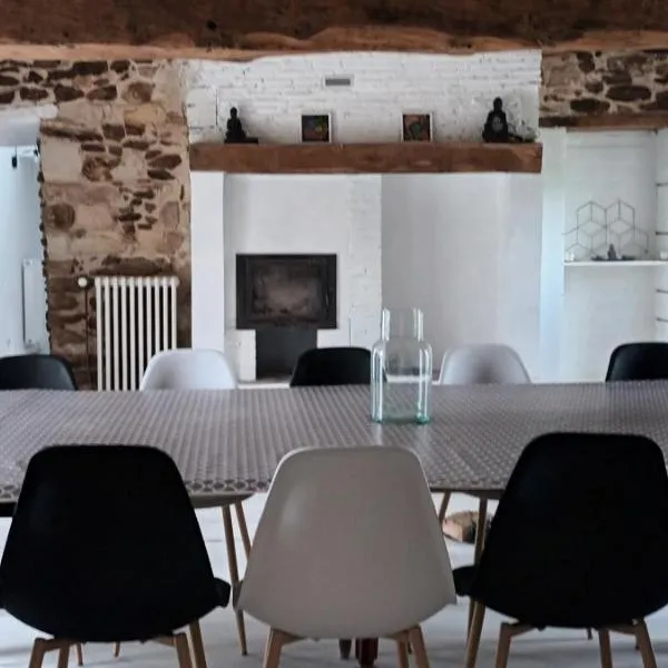 Maison de campagne, hotel v destinaci Seiches-sur-le-Loir