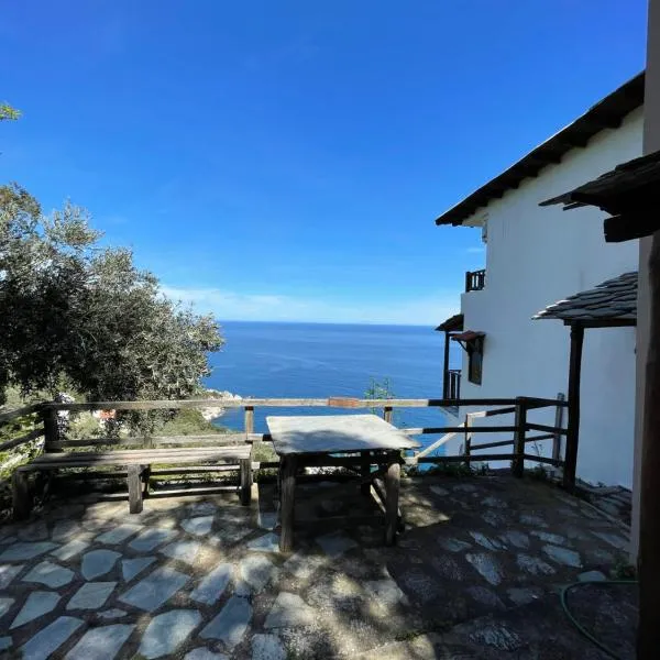 Double studio room with two single beds, hotel v destinaci Tsagarada