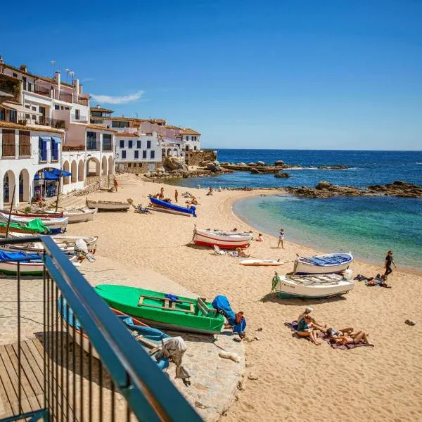 Apartamento exclusivo en primera línea de mar, hotel v destinácii Calella de Palafrugell