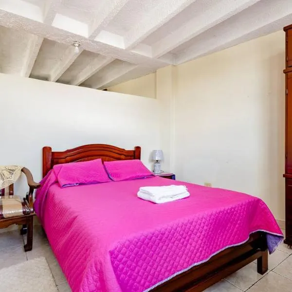SUITE AMOBLADA TODO INCLUIDO, hotel v destinaci Quito