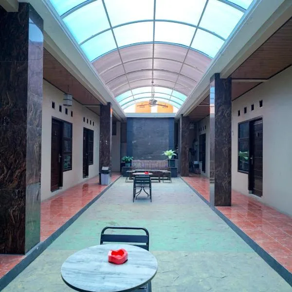 RedDoorz Syariah near Unila, hotel in Negarasaka