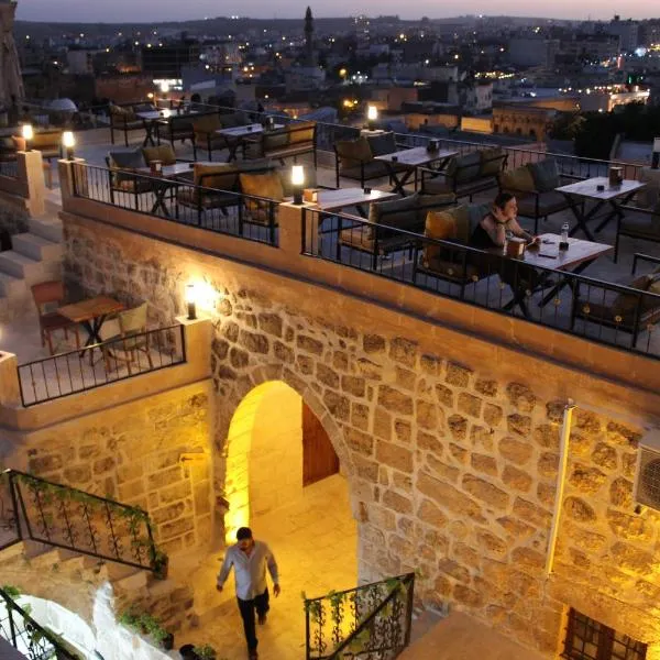 Mons Masius Boutique Hotel Cafe, hotel in Midyat