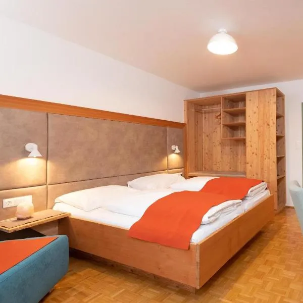 Santner, Hotel, מלון ביוגנדורף