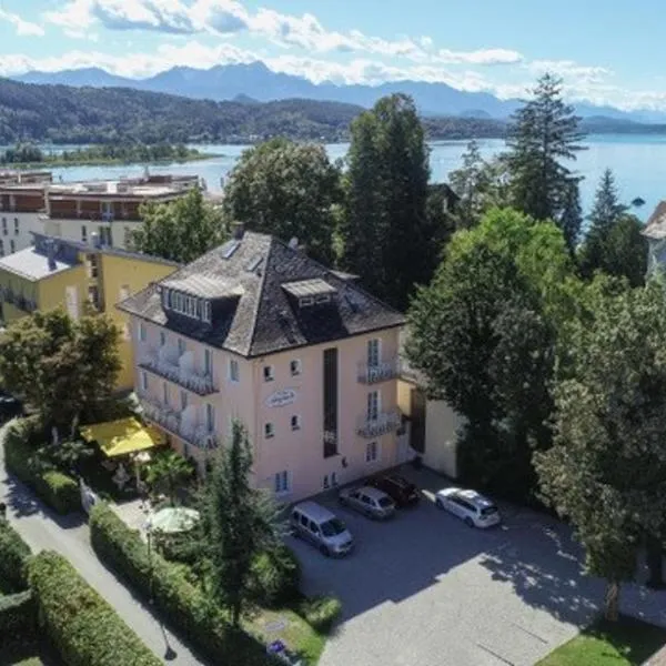 Villa Auguste, ξενοδοχείο σε Pörtschach am Wörthersee