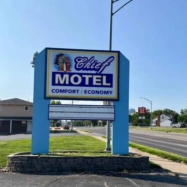 Chief Motel, hotel di Keokuk