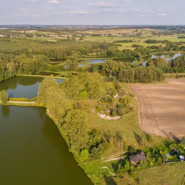 Gospodarstwo Agroturystyczne Domek na Wzgórzu, מלון בŚladków Mały