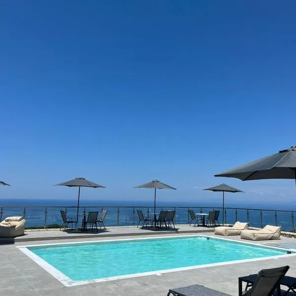MELIKIRON LUXURY APARTMENTS, hotel v destinaci Ayios Nikitas