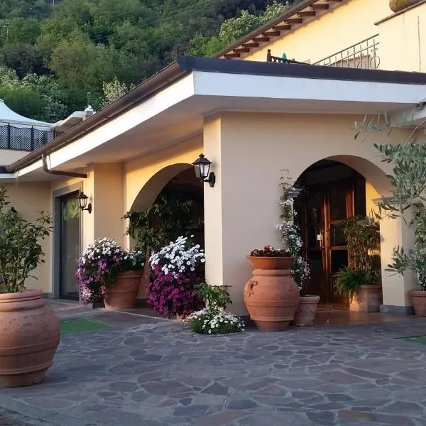 Hotel Villa Degli Angeli, hotel a Castel Gandolfo