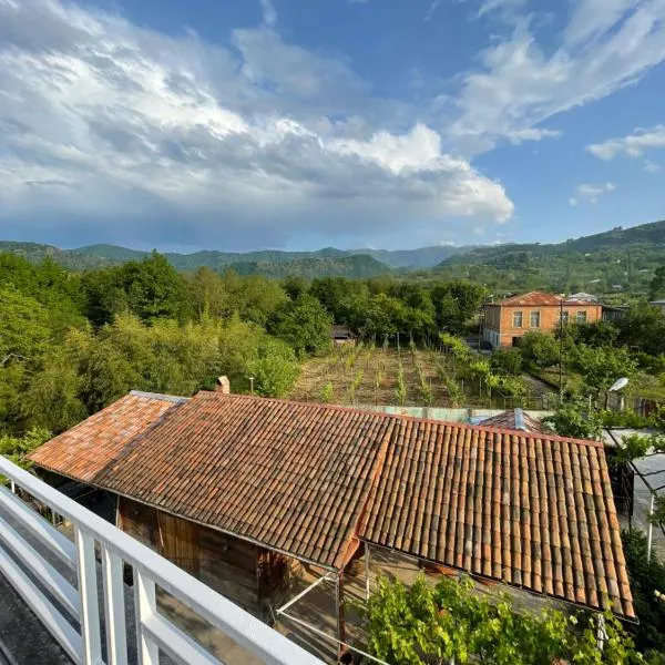 Zaali's wine cellar, hotel a Sairme