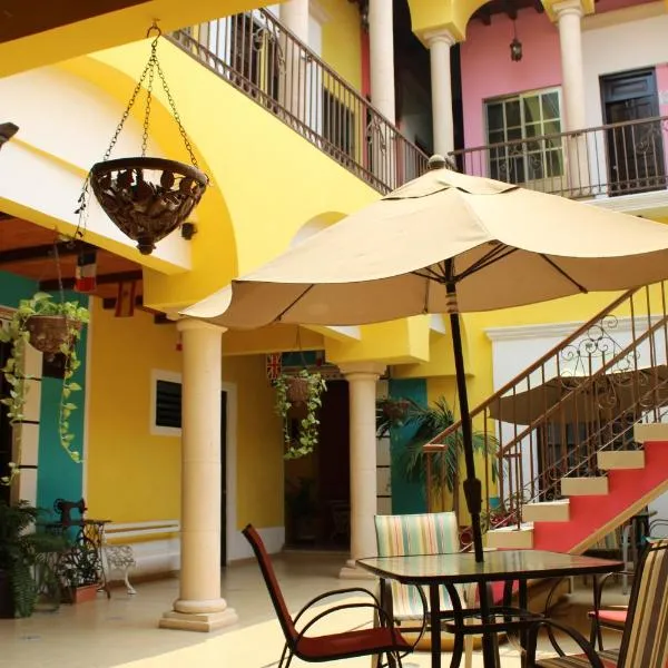 Hotel Guaranducha Inn, хотел в Uayamón