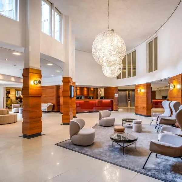 Cologne Marriott Hotel, hotel en Colonia