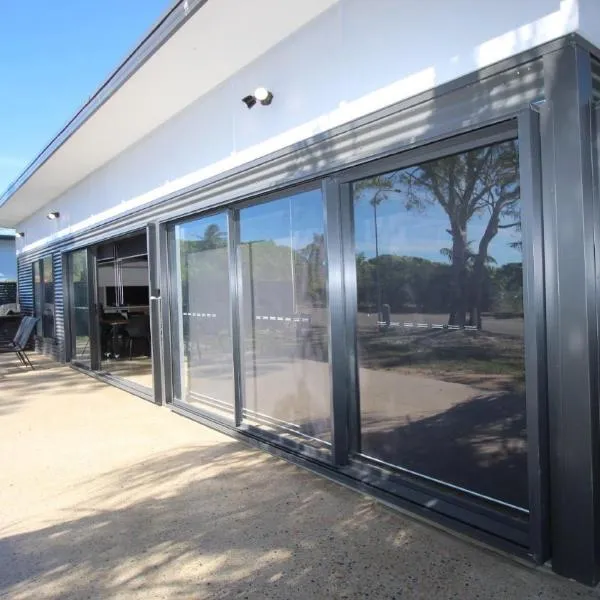 Modern Stay On The Bay, hotel i Horseshoe Bay