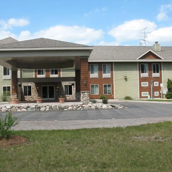 Pellston Lodge, hotel in Alanson