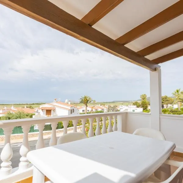 Villa Loes, hotel i Son Bou