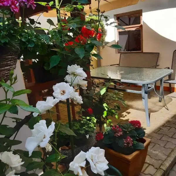 U paní malířky, hotel ve Valticích