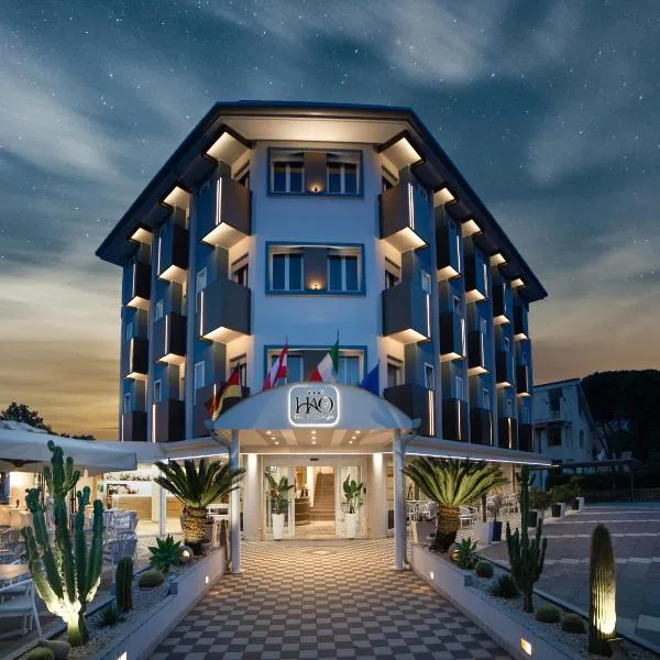 Hotel All'Orologio 3 Stelle Superior – hotel w mieście Marango di Caorle – Casa Pace