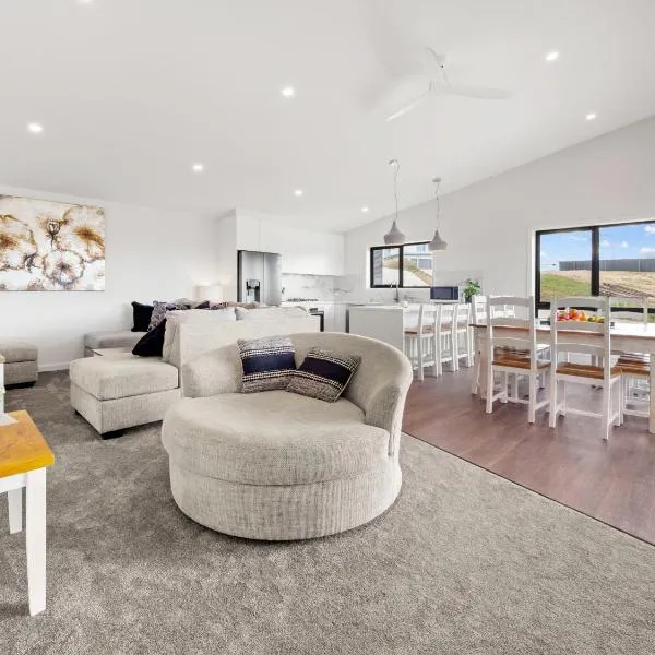 Luxury 5 Bedroom Home - Sentinel Chalet - Snowy Mountains - Jindabyne, hotel en Jindabyne