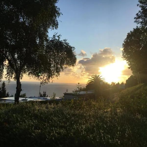 Camping Santa Elena, hotel v destinaci Mutriku