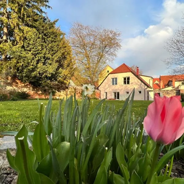 OM Yoga center, hotel di Slovenska Bistrica