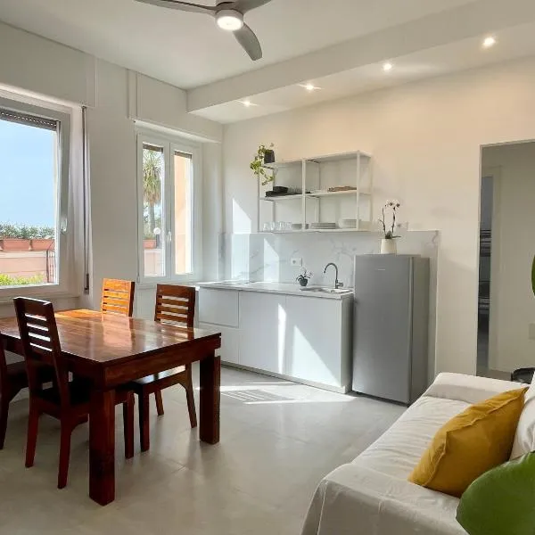 Poetto Beach House-Ausonia, hotel v Cagliari