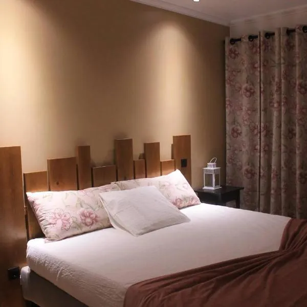 Casa do Centro, hotel in Pessegueiro