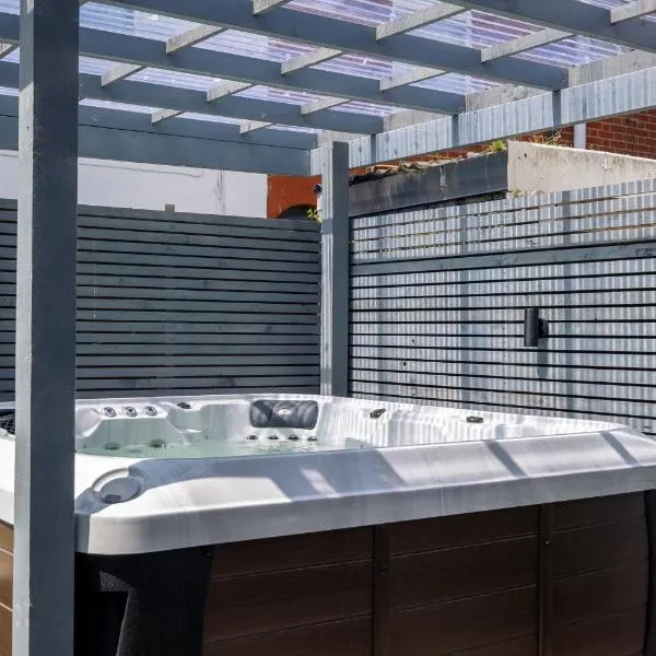 Exclusive House with Canadian Hot Tub, hotel em Great Yarmouth
