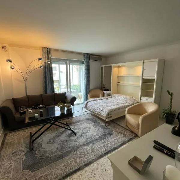 Viesnīca Cool Appart sur Croisette Palm Beach Kannās