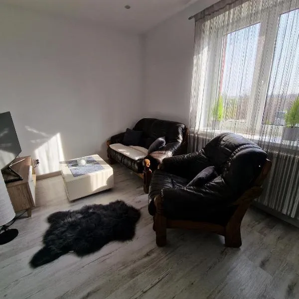 Przytulny apartament + siłownia, hotel v destinácii Bytom