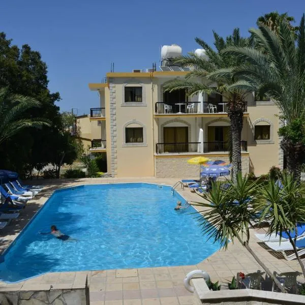 Odysseas & Eleni Hotel Apartments, hotel en Argaka