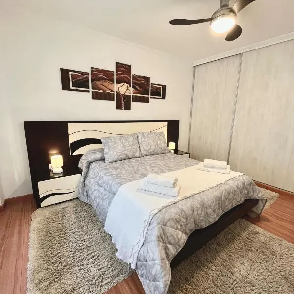 Apartamento Praia Naval, hotel in Isla de Arosa
