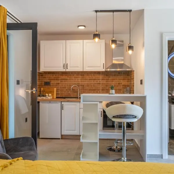 Studio Apartment Carpe Diem, hotel a Drinovci