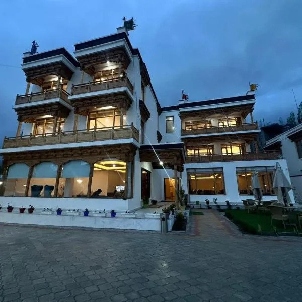 Lha-Zes, hotel v destinaci Léh