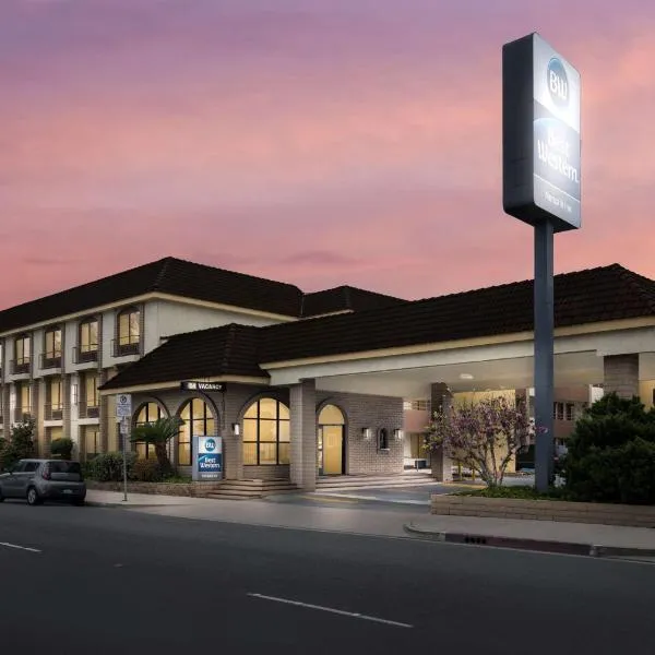 Best Western Norwalk Inn, hotel v destinaci Norwalk