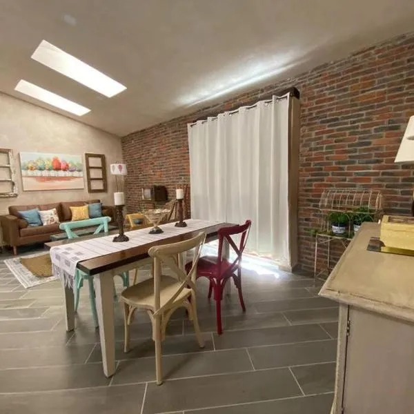 Loft Casa di Paula en Val’Quirico, khách sạn ở Santeagueda