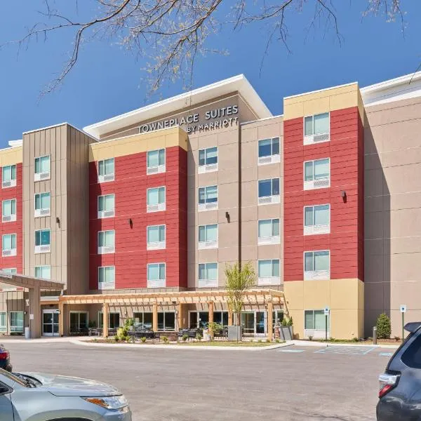 TownePlace Suites by Marriott Hixson, hotel di Hixson