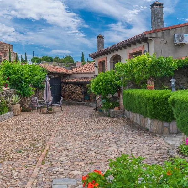 La Jara · Apartamentos Rurales, hotel en Valdecañas de Tajo