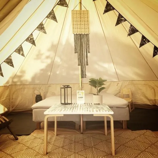 Luksustelttailua Saimaan Pistohiekalla, hotel di Puumala