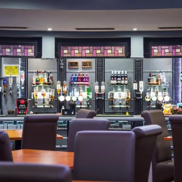 Hilton Manchester Airport Hotel - photo 2