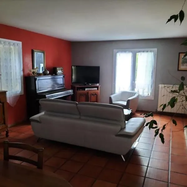 Chez Coco maison au coeur du parc régional du Quercy, hotel sa Issendolus