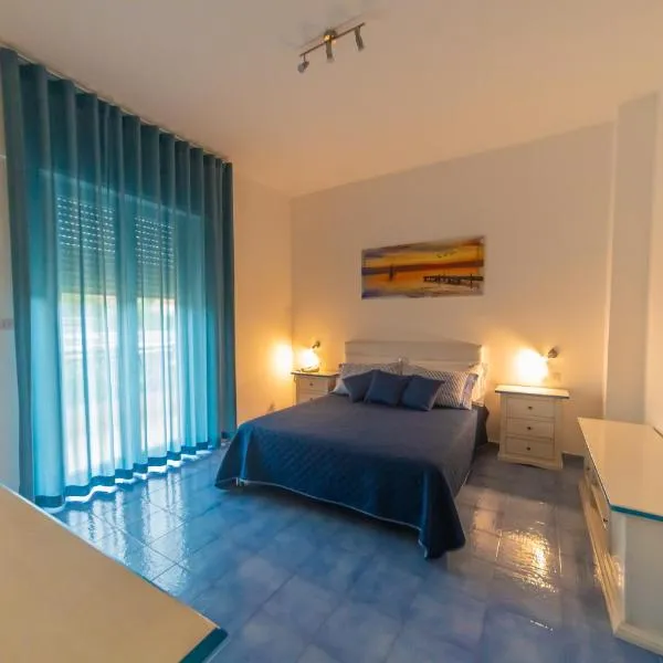 마리나 디 카메로타에 위치한 호텔 Hotel America