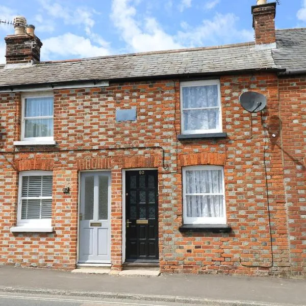Castle Cottage, hotel in Newport