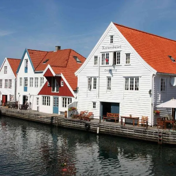 Norneshuset Overnatting, готель у місті Skudeneshavn