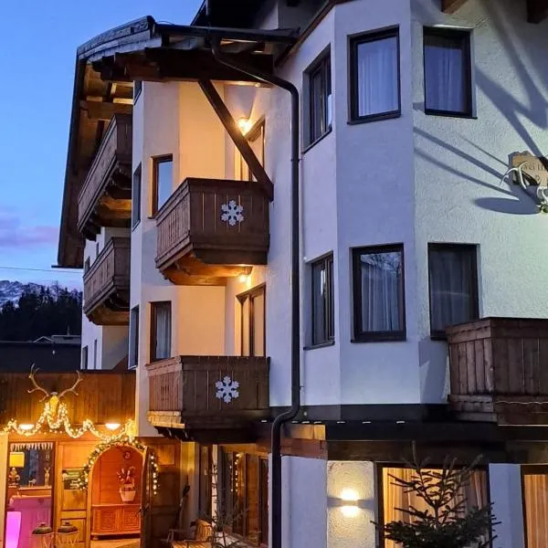 Zwei Hirsche, hotel v destinaci Seefeld in Tirol