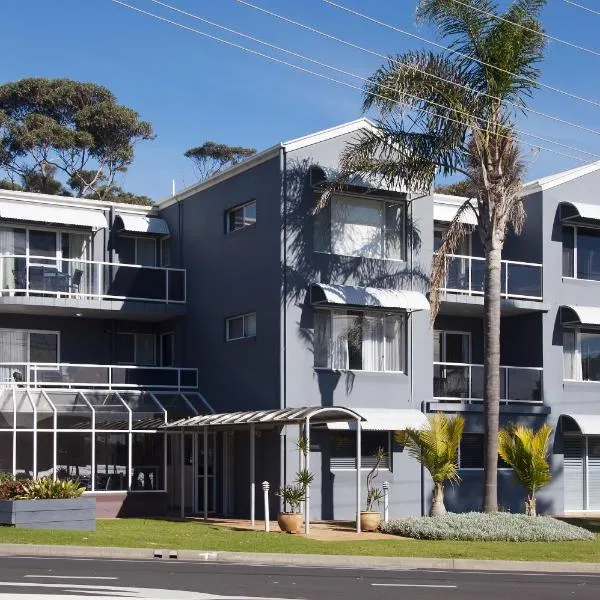 Mollymook Cove Apartments, hotell i Mollymook