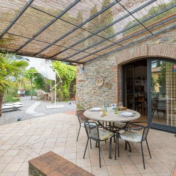 Casale Rosmarino, hotel u gradu 'Suvereto'