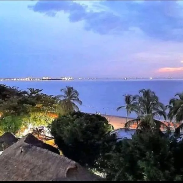 * * Magnífico * * apto en la playa * *Costazul 405, hotel v destinaci Santa Marta