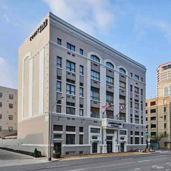 Courtyard Columbus Downtown, hotel a Upper Arlington