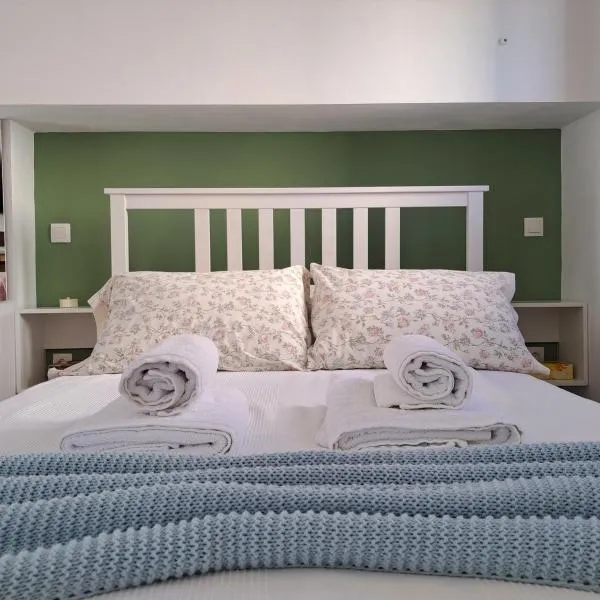 BaSiLiKoS, hotell i Perdhika